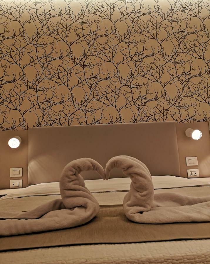 Feel Good Hotel Rimini Exterior photo